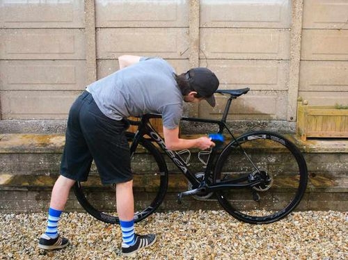 Bicycle Maintenance Tips: 6 Tips & Tricks to Make your Bicycle Last Longer